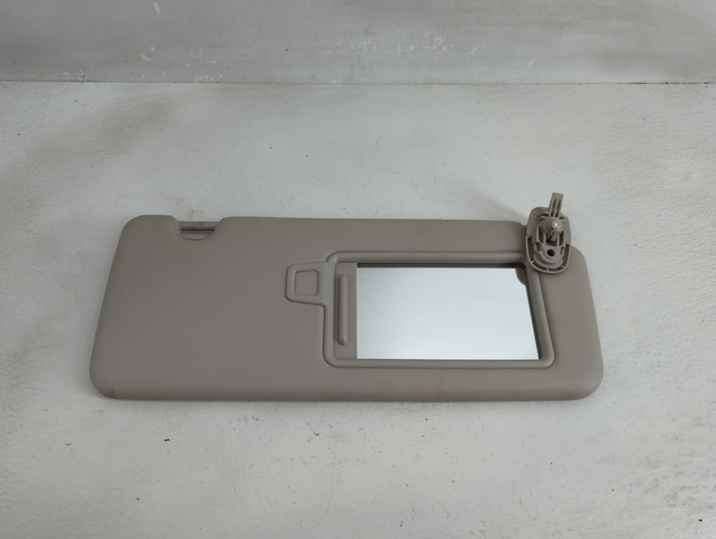2022 Hyundai Tucson Sun Visor Shade Replacement Passenger Right Mirror Fits OEM Used Auto Parts - Oemusedautoparts1.com