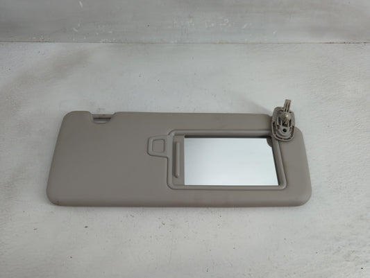 2022 Hyundai Tucson Sun Visor Shade Replacement Passenger Right Mirror Fits OEM Used Auto Parts - Oemusedautoparts1.com