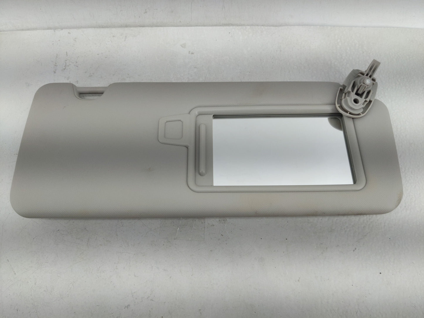 2022 Hyundai Tucson Sun Visor Shade Replacement Passenger Right Mirror Fits OEM Used Auto Parts - Oemusedautoparts1.com