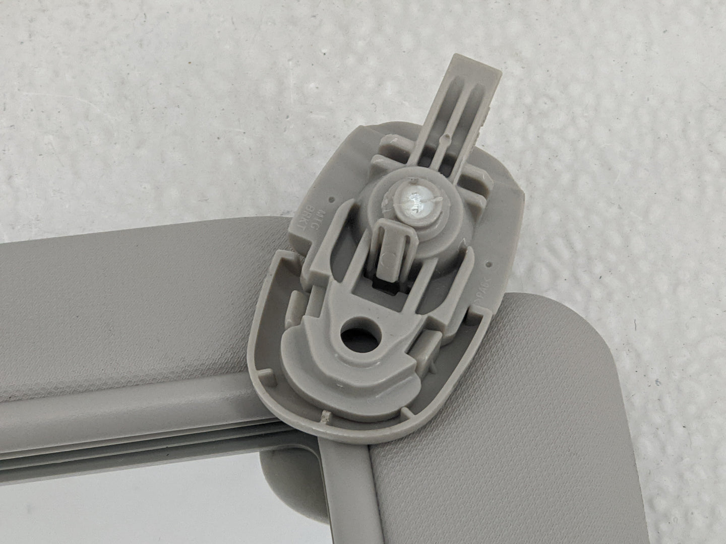 2022 Hyundai Tucson Sun Visor Shade Replacement Passenger Right Mirror Fits OEM Used Auto Parts - Oemusedautoparts1.com