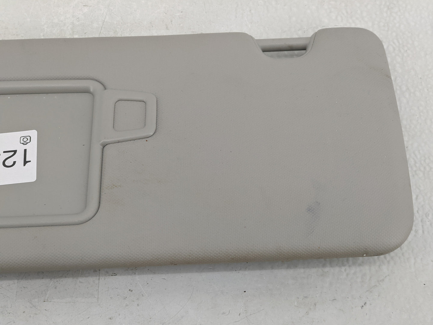 2022 Hyundai Tucson Sun Visor Shade Replacement Driver Left Mirror Fits OEM Used Auto Parts - Oemusedautoparts1.com