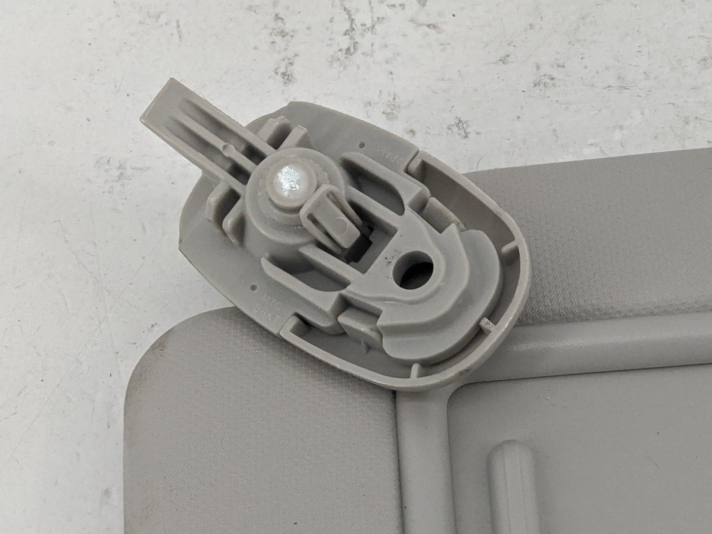 2022 Hyundai Tucson Sun Visor Shade Replacement Driver Left Mirror Fits OEM Used Auto Parts - Oemusedautoparts1.com