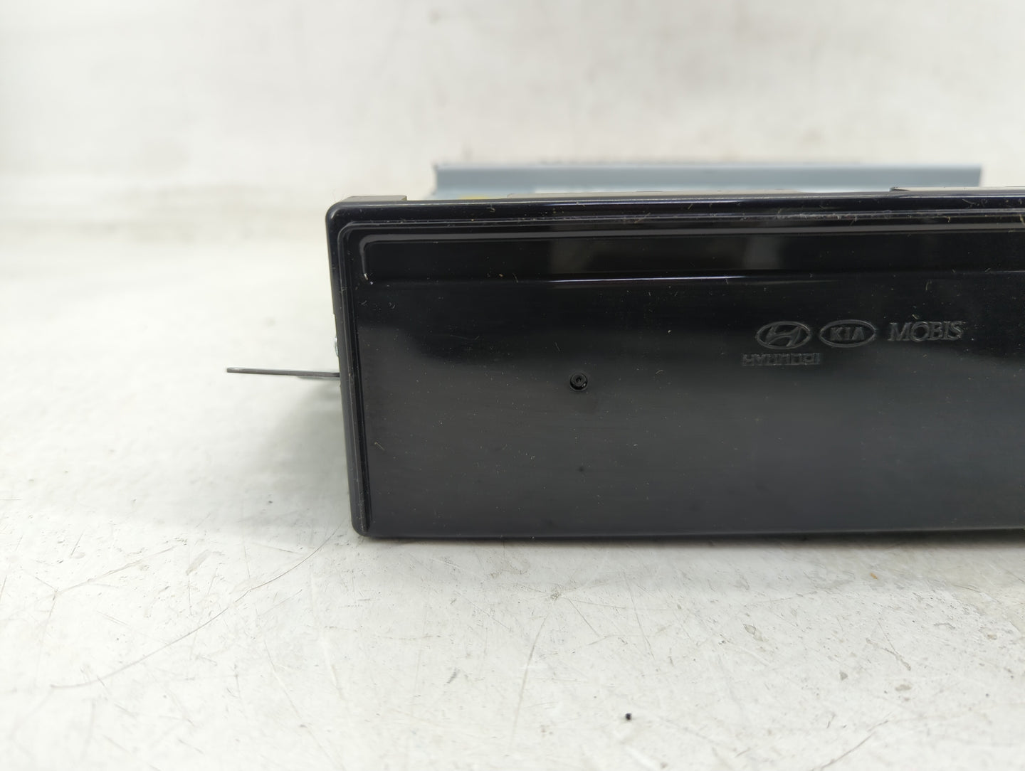 2022 Hyundai Tucson Radio AM FM Cd Player Receiver Replacement P/N:96160-CW010 Fits OEM Used Auto Parts - Oemusedautoparts1.