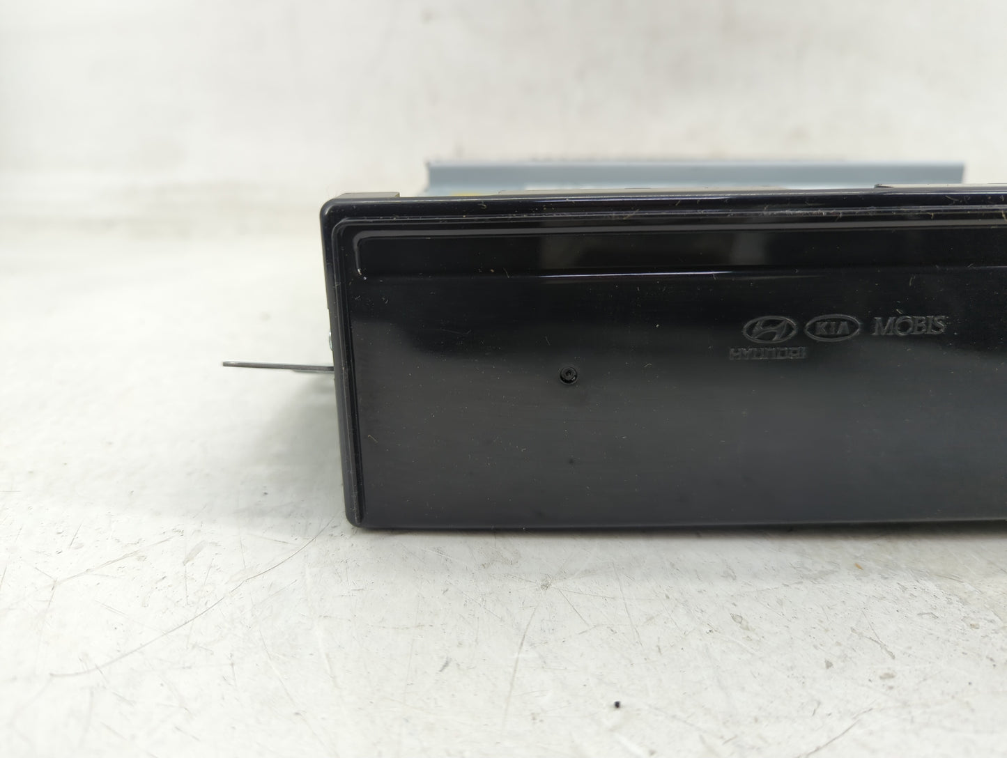 2022 Hyundai Tucson Radio AM FM Cd Player Receiver Replacement P/N:96160-CW010 Fits OEM Used Auto Parts - Oemusedautoparts1.