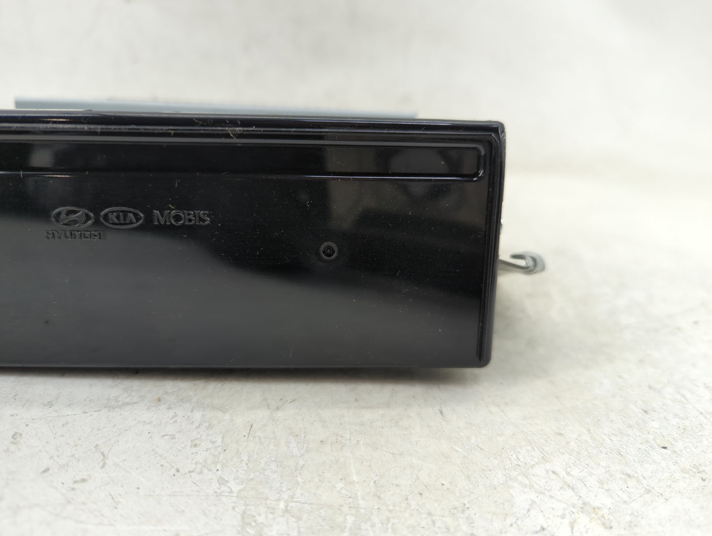 2022 Hyundai Tucson Radio AM FM Cd Player Receiver Replacement P/N:96160-CW010 Fits OEM Used Auto Parts - Oemusedautoparts1.