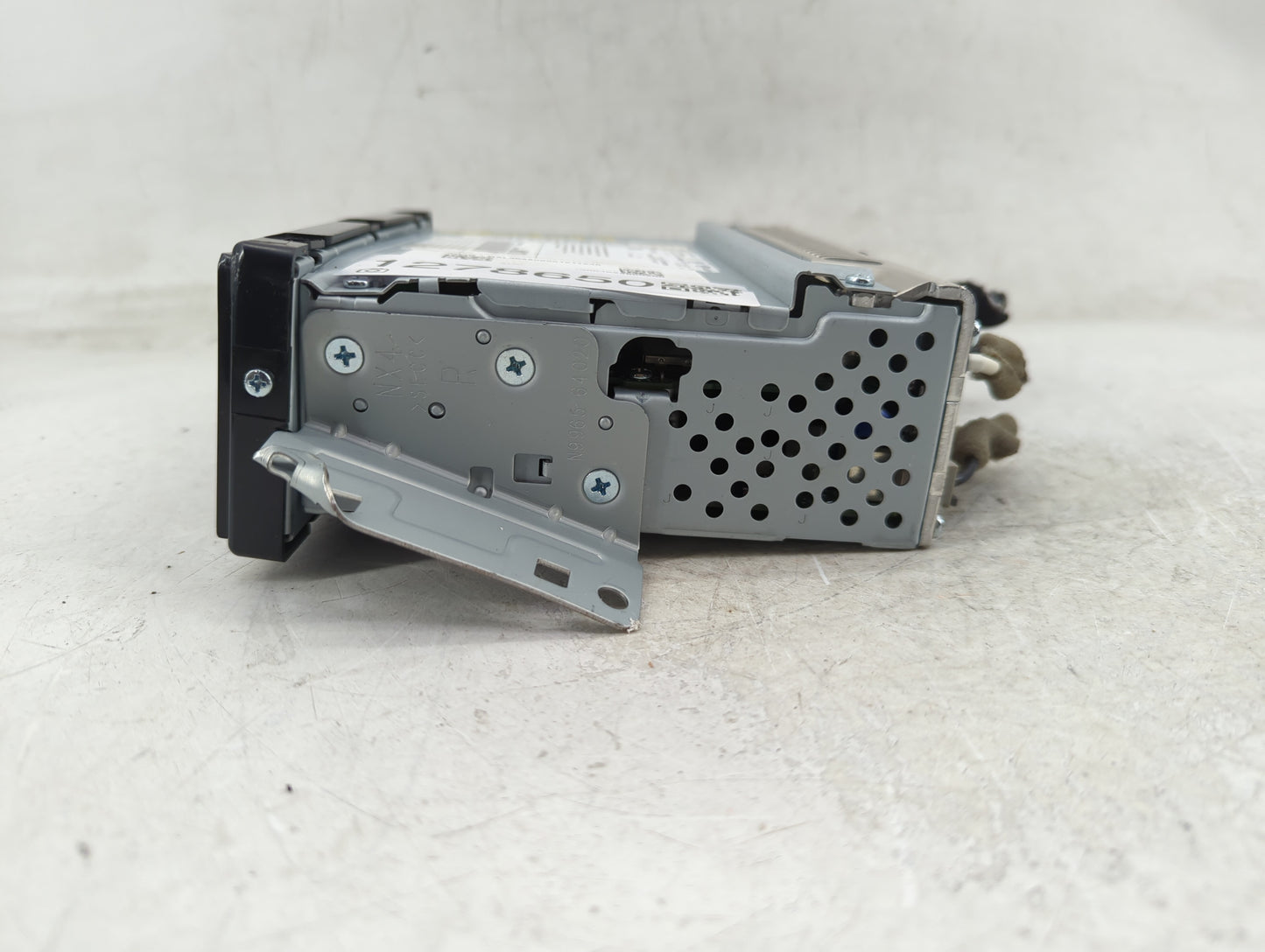 2022 Hyundai Tucson Radio AM FM Cd Player Receiver Replacement P/N:96160-CW010 Fits OEM Used Auto Parts - Oemusedautoparts1.