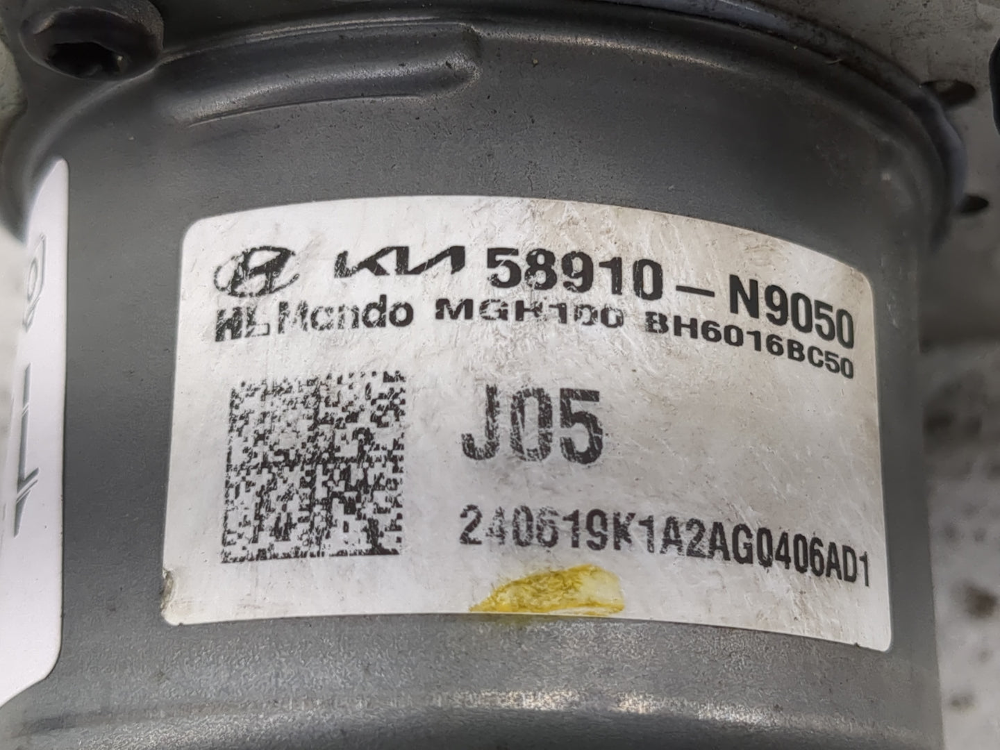 2022 Hyundai Tucson ABS Pump Control Module Replacement P/N:58910-N9050 58910-N9040 Fits OEM Used Auto Parts - Oemusedautopa