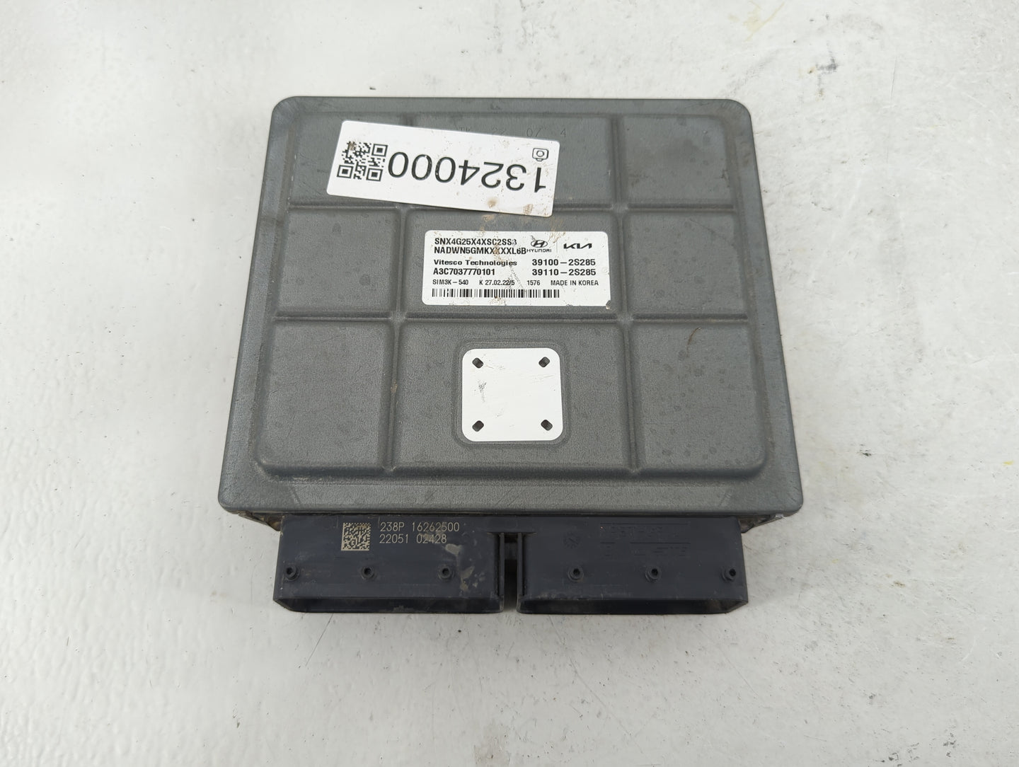 2022 Hyundai Tucson PCM Engine Control Computer ECU ECM PCU OEM P/N:39110-2S285 39100-2S285 Fits OEM Used Auto Parts - Oemus