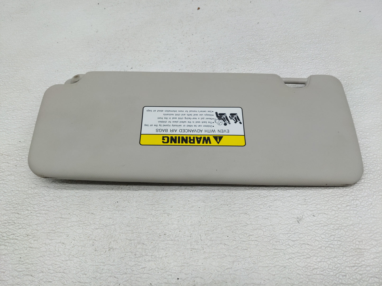 2022 Hyundai Tucson Sun Visor Shade Replacement Passenger Right Mirror Fits OEM Used Auto Parts - Oemusedautoparts1.com