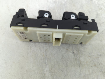 2022 Hyundai Tucson Master Power Window Switch Replacement Driver Side Left P/N:93571-N93004X Fits Fits 2021 OEM Used Auto Parts