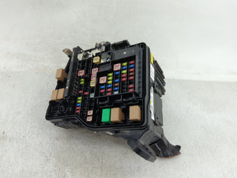 compare product 2022 Hyundai Tucson Fusebox Fuse Box Panel Relay Module P/N:91400 P0190 Fits OEM Used Auto Parts