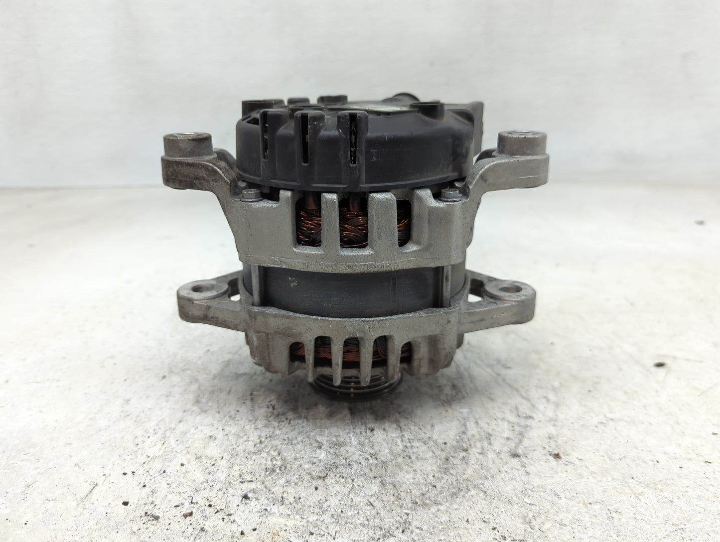 2022 Hyundai Tucson Alternator Replacement Generator Charging Assembly Engine OEM P/N:2723062 37300-2SGD1 Fits Fits 2020 202