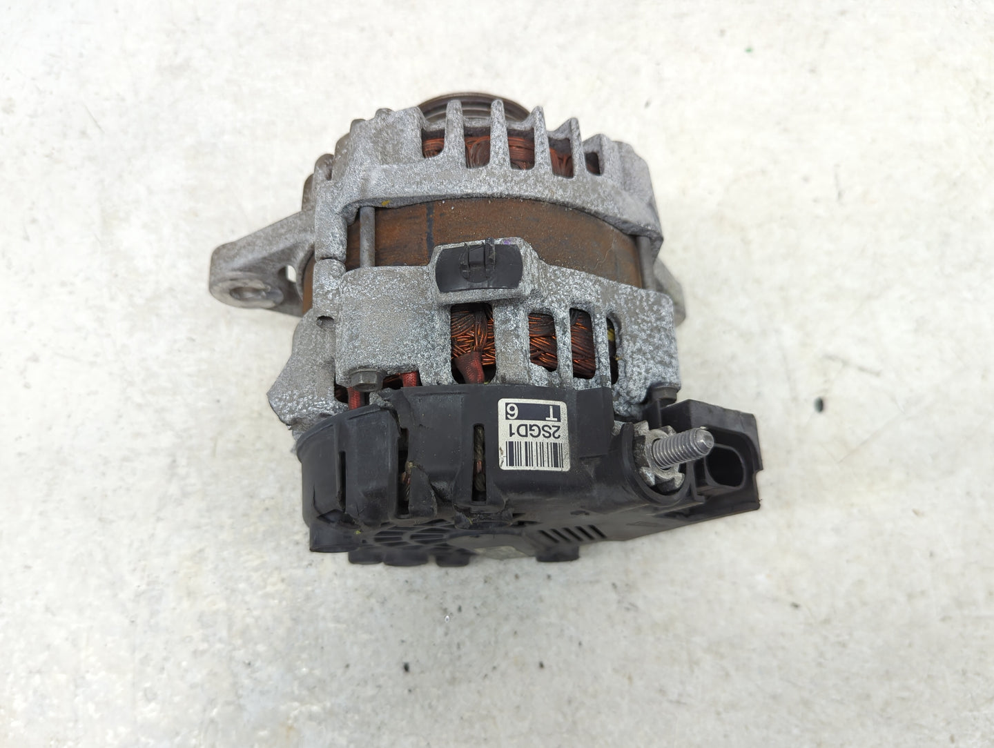 2022 Hyundai Tucson Alternator Replacement Generator Charging Assembly Engine OEM P/N:2723062 37300-2SGD1 Fits Fits 2020 202