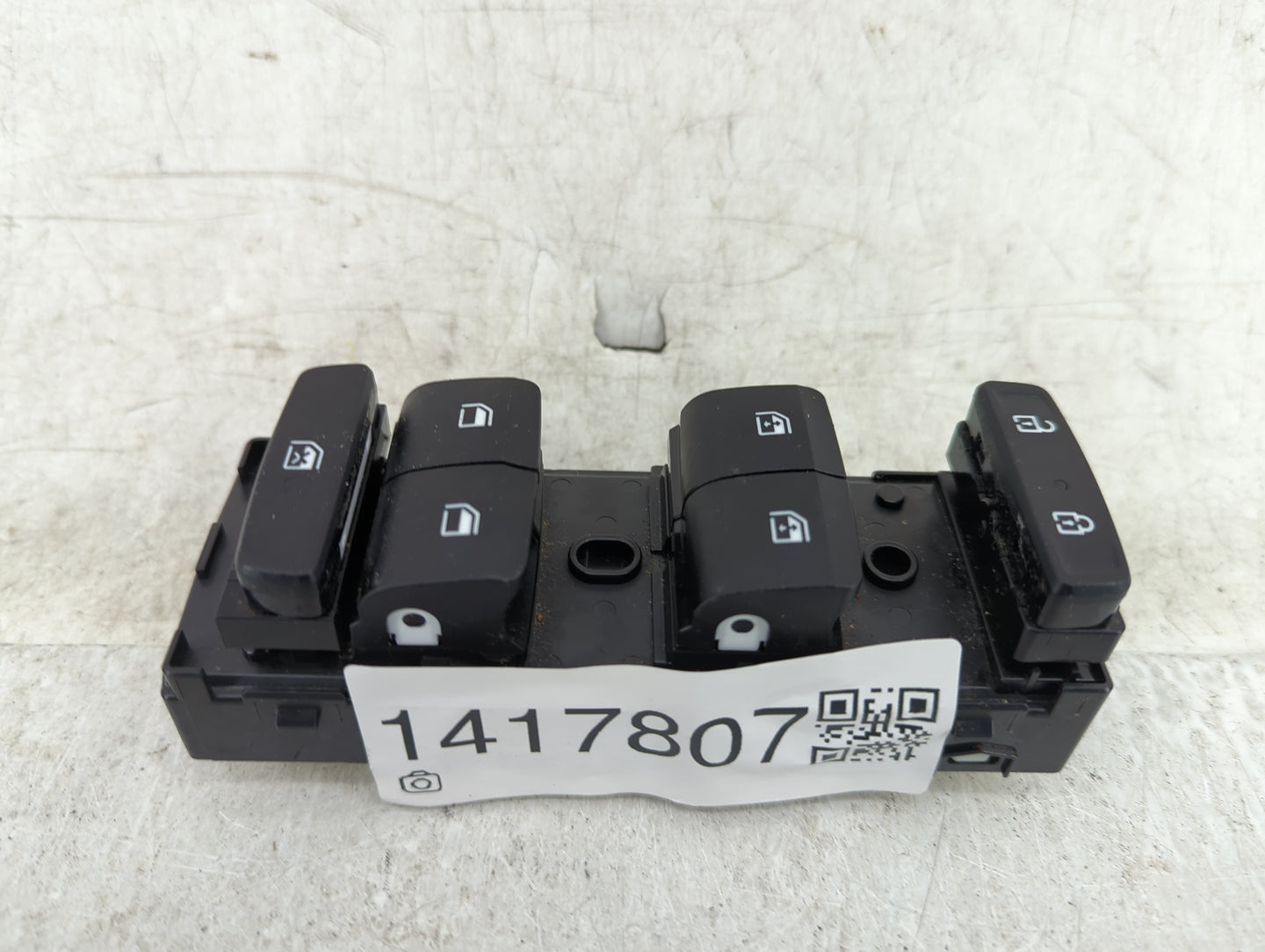 2022 Hyundai Tucson Master Power Window Switch Replacement Driver Side Left P/N:93571-N93004X Fits OEM Used Auto Parts - Oem