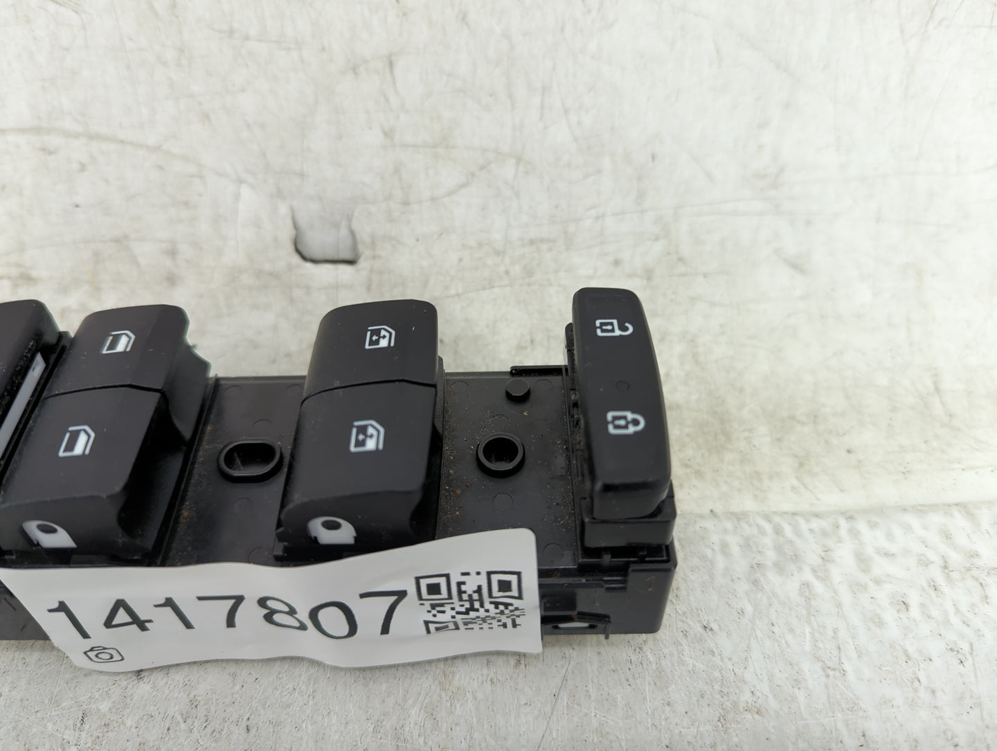 2022 Hyundai Tucson Master Power Window Switch Replacement Driver Side Left P/N:93571-N93004X Fits OEM Used Auto Parts - Oem