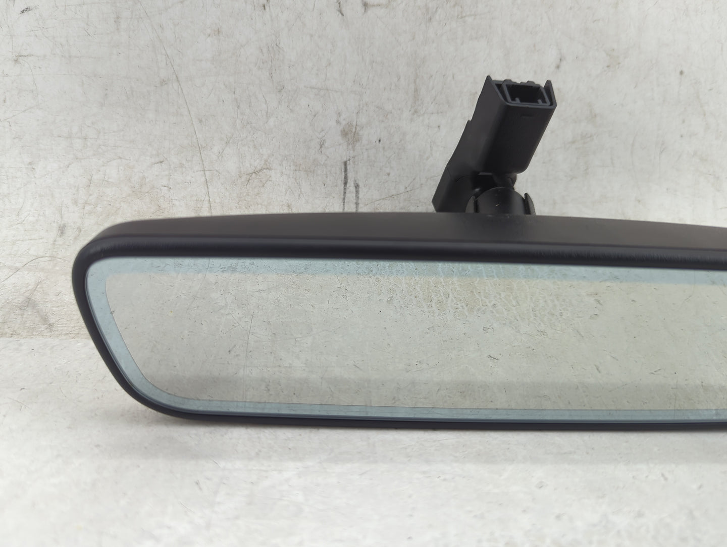 2022 Hyundai Tucson Interior Rear View Mirror Replacement OEM P/N:4112A-UAHL5F Fits Fits 2020 2021 2023 OEM Used Auto Parts 