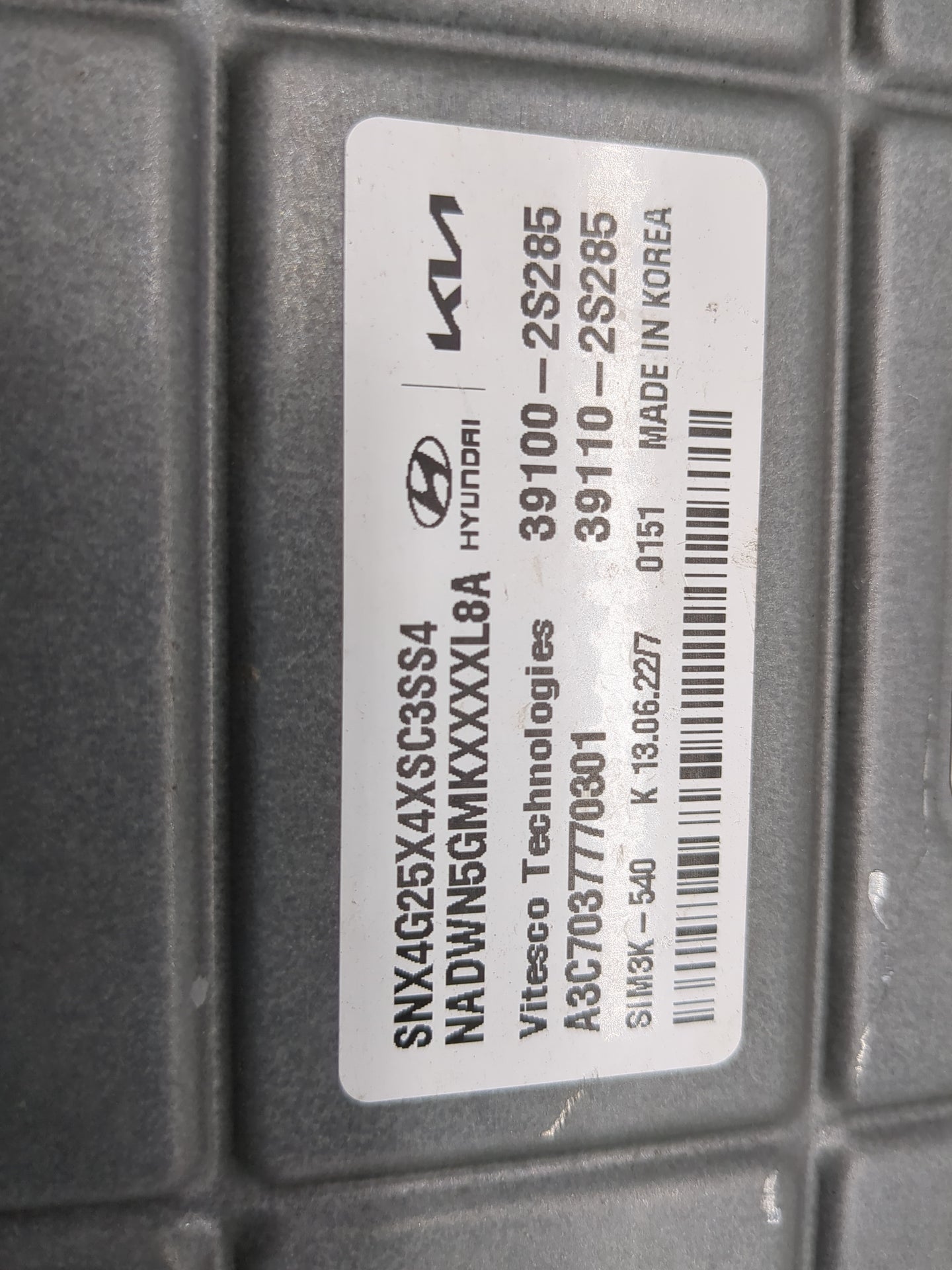 2022 Hyundai Tucson PCM Engine Control Computer ECU ECM PCU OEM P/N:39110-2S285 39100-2S285 Fits OEM Used Auto Parts - Oemus