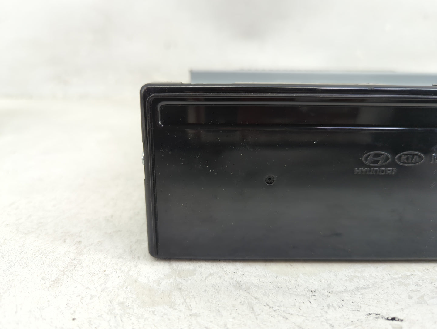 2022 Hyundai Tucson Radio AM FM Cd Player Receiver Replacement P/N:96160-CW000 ADB10GWAN Fits OEM Used Auto Parts - Oemuseda