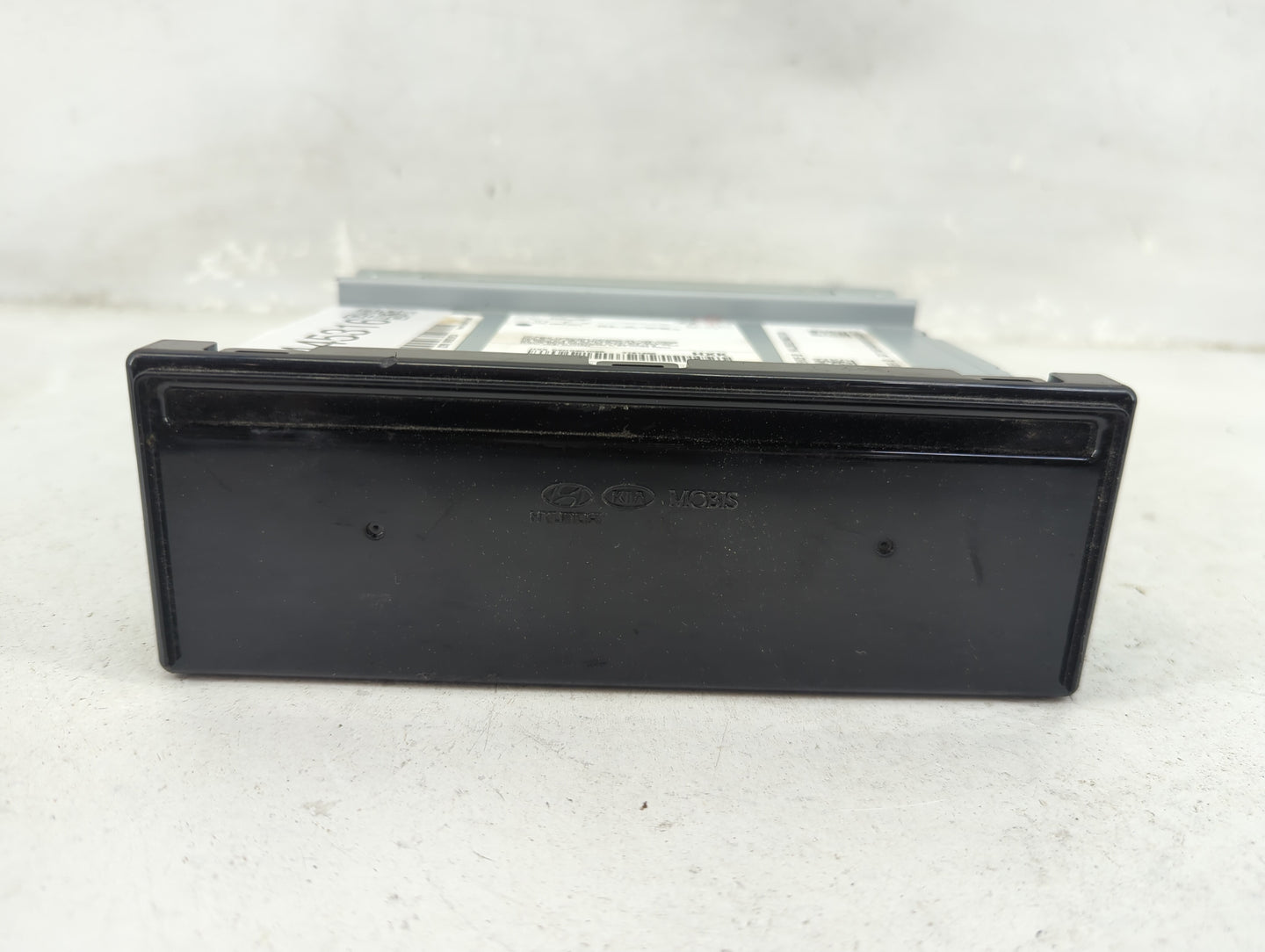 2022 Hyundai Tucson Radio AM FM Cd Player Receiver Replacement P/N:96560-P0220 Fits OEM Used Auto Parts - Oemusedautoparts1.