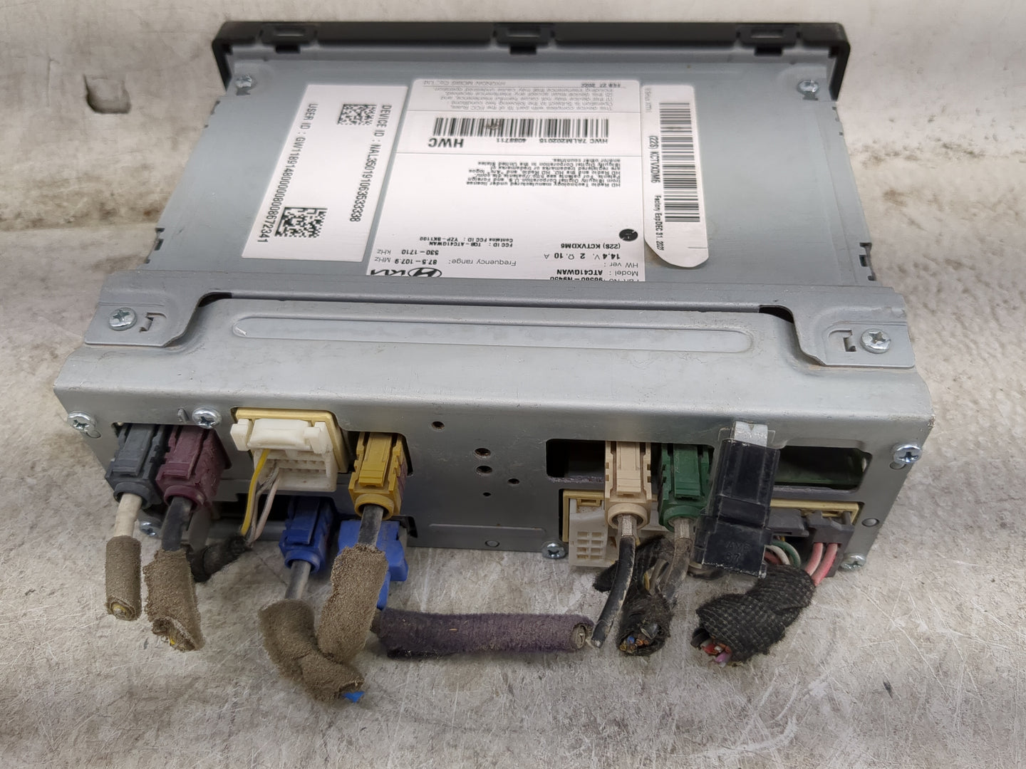 2022 Hyundai Tucson Radio AM FM Cd Player Receiver Replacement P/N:96560-N9450 Fits OEM Used Auto Parts - Oemusedautoparts1.