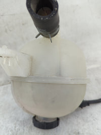 2022-2022 Hyundai Tucson Radiator Coolant Overflow Expansion Tank Bottle 1459934 - Oemusedautoparts1.com