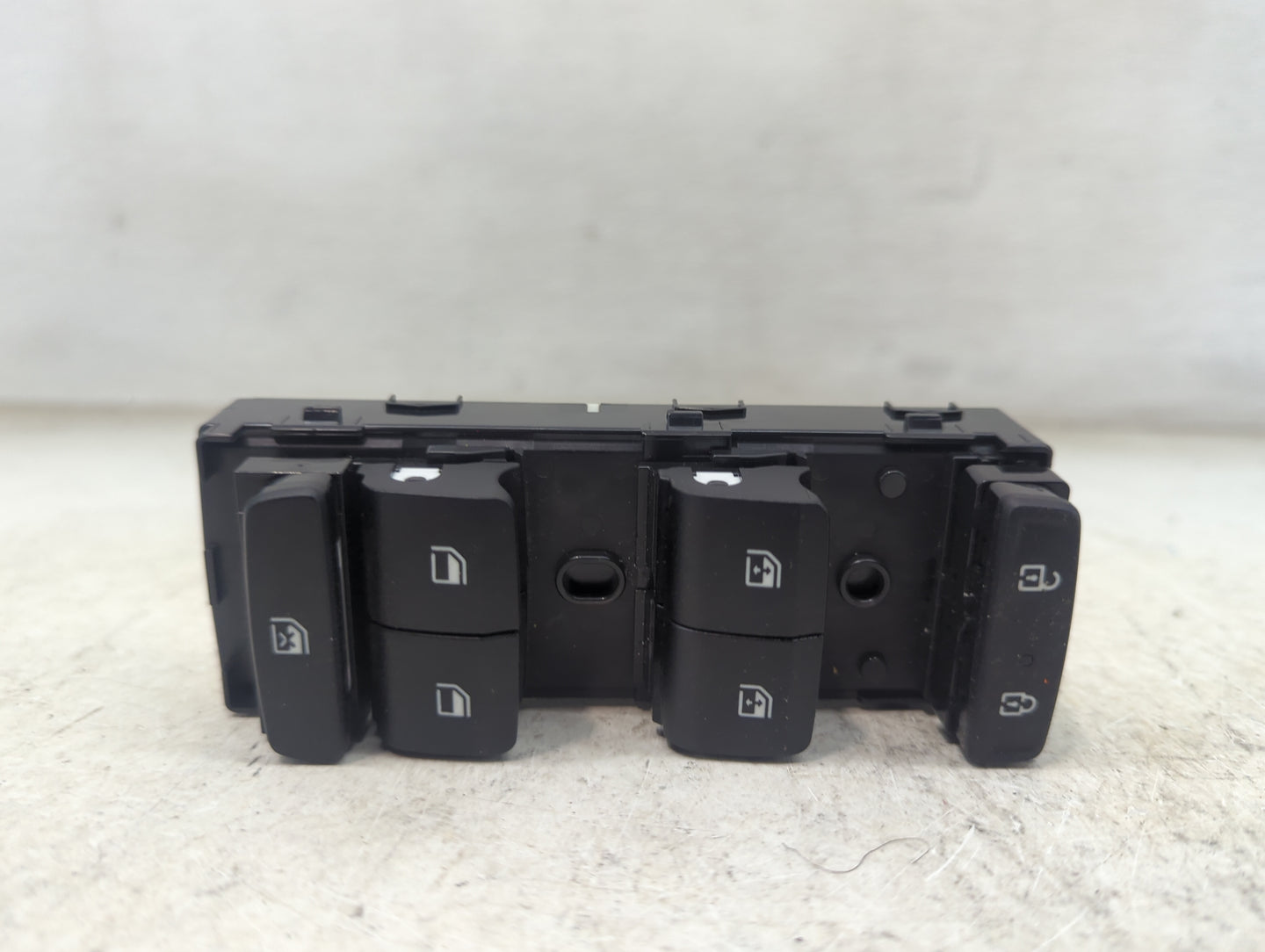 2022 Hyundai Tucson Master Power Window Switch Replacement Driver Side Left Fits OEM Used Auto Parts - Oemusedautoparts1.com