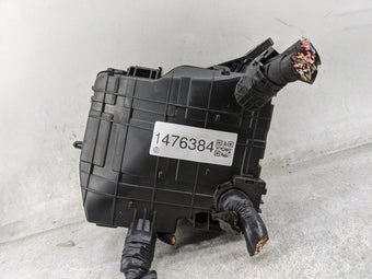 compare product 2022 Hyundai Tucson Fusebox Fuse Box Panel Relay Module P/N:919A5-N9000 2103302206 Fits OEM Used Auto Parts