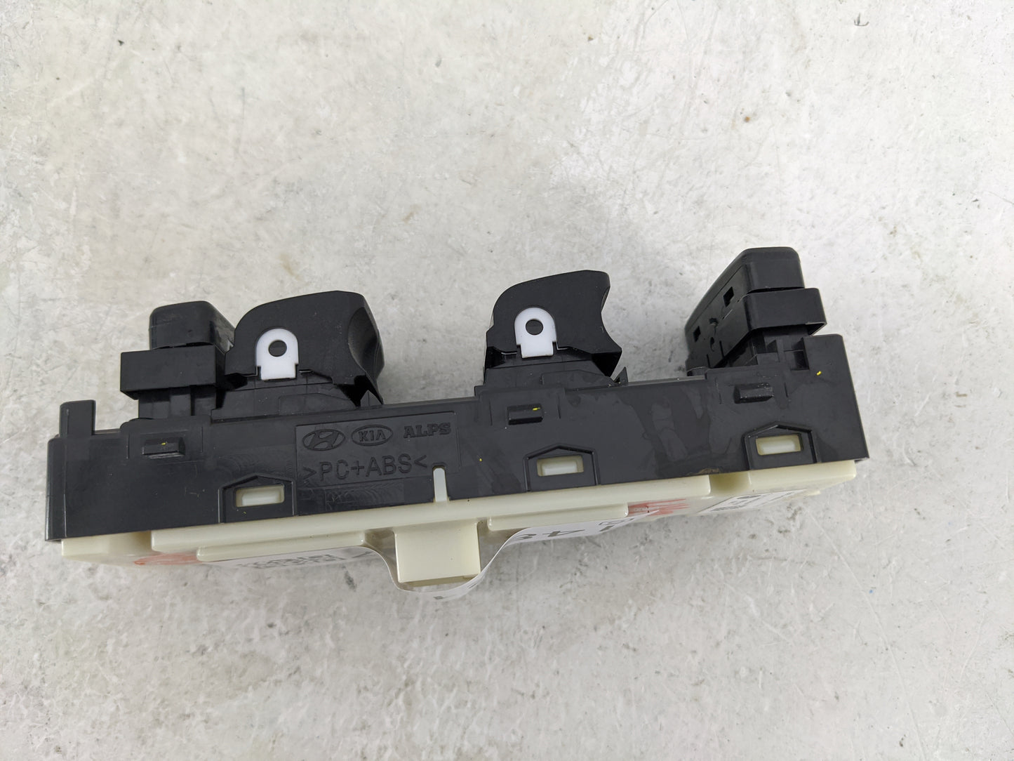 2022 Hyundai Tucson Master Power Window Switch Replacement Driver Side Left P/N:93571-N9300 4X Fits OEM Used Auto Parts - Oe