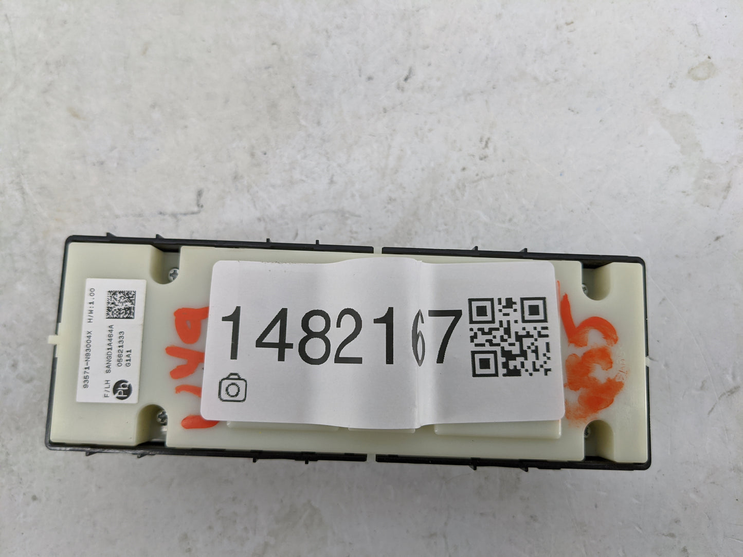 2022 Hyundai Tucson Master Power Window Switch Replacement Driver Side Left P/N:93571-N9300 4X Fits OEM Used Auto Parts - Oe