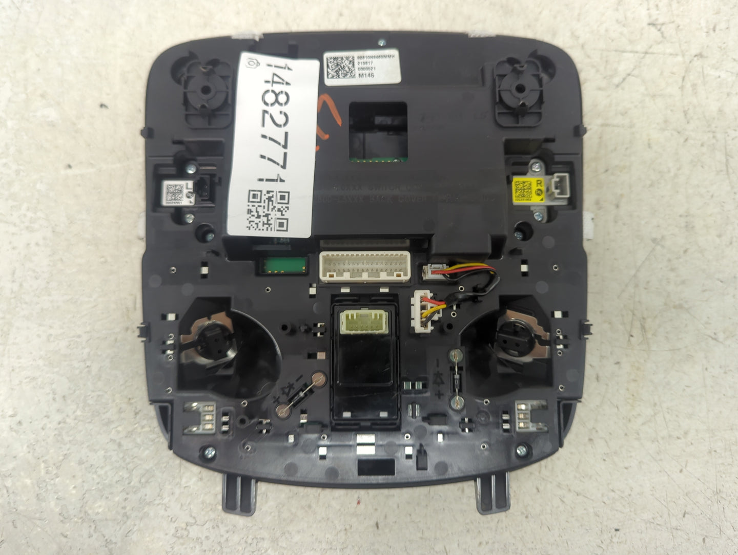 2022-2022 Hyundai Tucson Overhead Console W/rear Climate Control 1482771 - Oemusedautoparts1.com