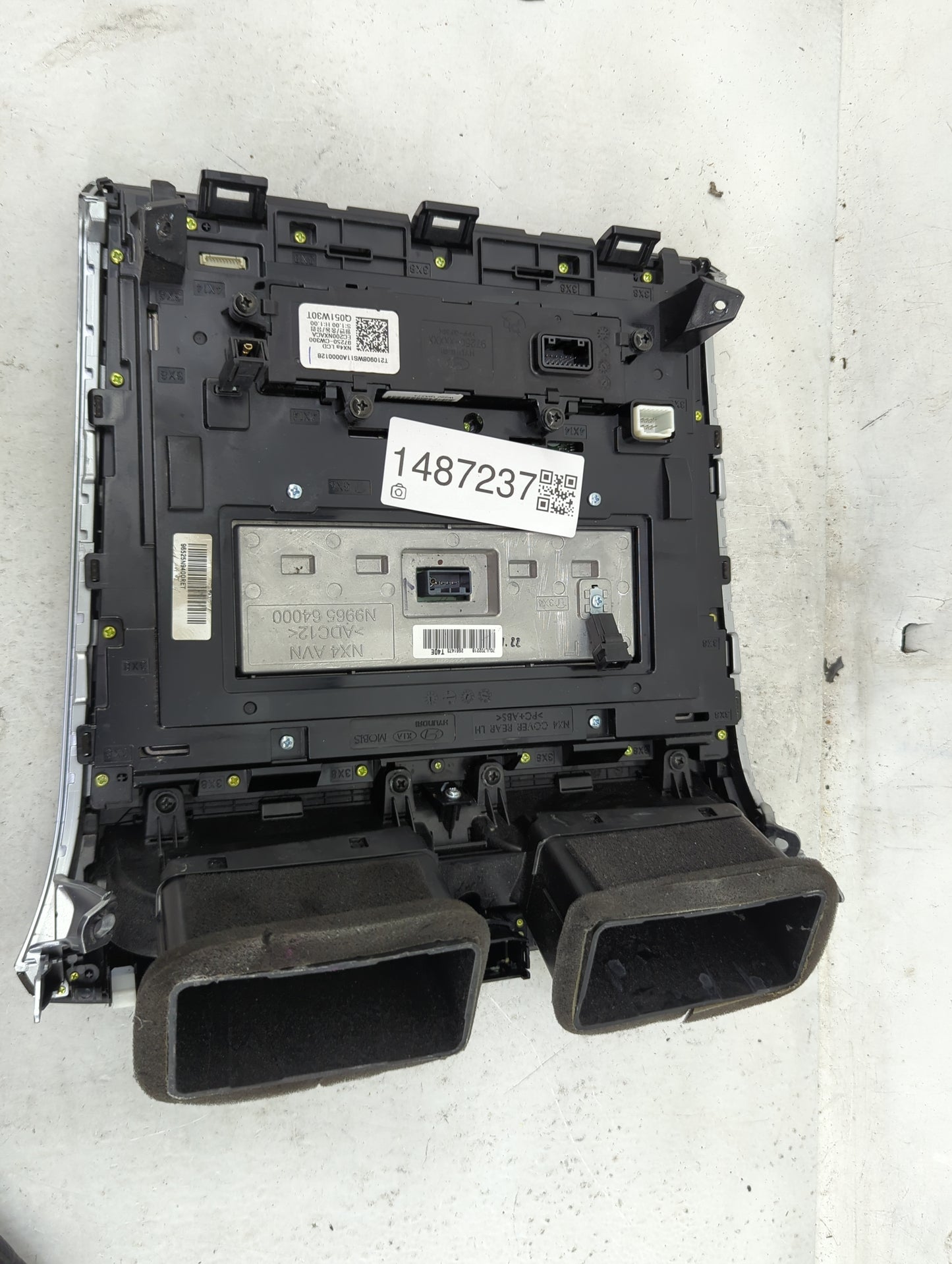 2022 Hyundai Tucson Climate Control Module Temperature AC/Heater Replacement P/N:97250-CW300 EC200NXACA Fits OEM Used Auto P