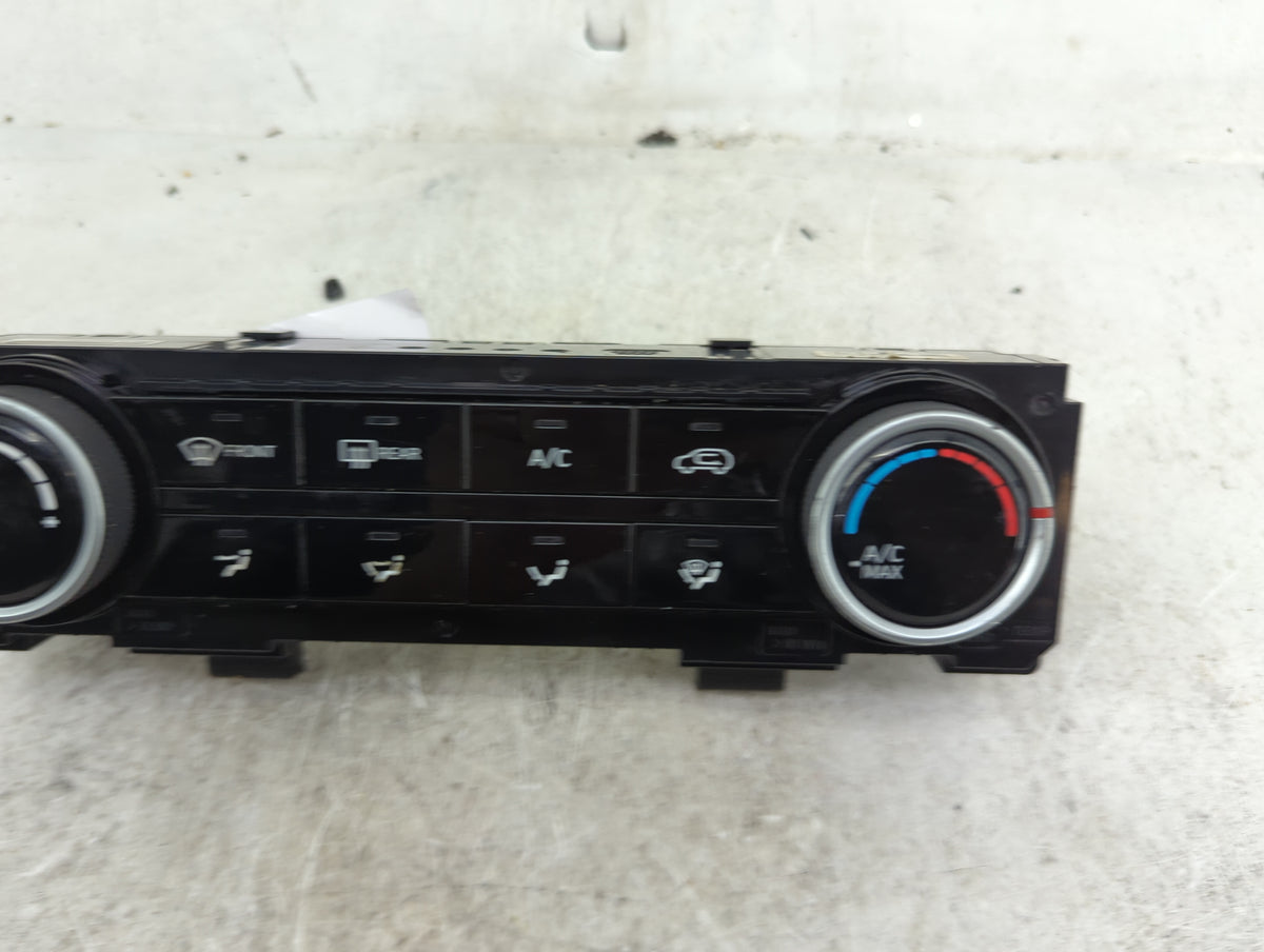 2022 Hyundai Tucson Climate Control Module Temperature AC/Heater Replacement P/N:97250-CW010 Fits OEM Used Auto Parts - Oemu