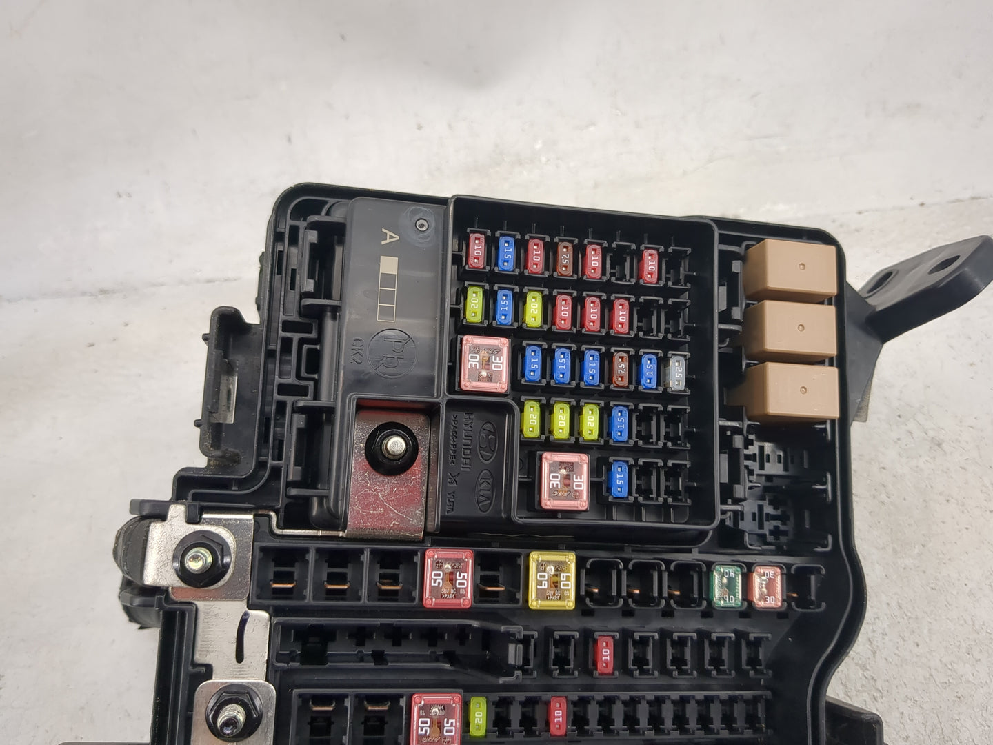 2022 Hyundai Tucson Fusebox Fuse Box Panel Relay Module P/N:18980-10003 91956-N9020 Fits OEM Used Auto Parts - Oemusedautopa