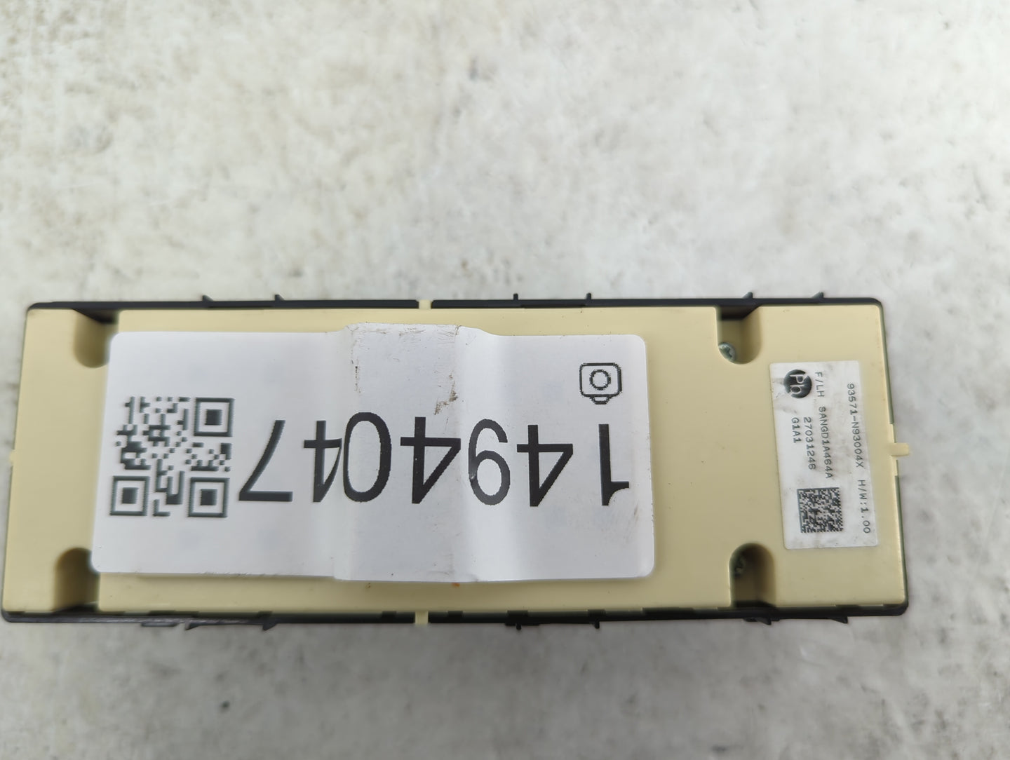 2022 Hyundai Tucson Master Power Window Switch Replacement Driver Side Left P/N:93571-N9300 4X 5ANGD1A464A Fits OEM Used Aut