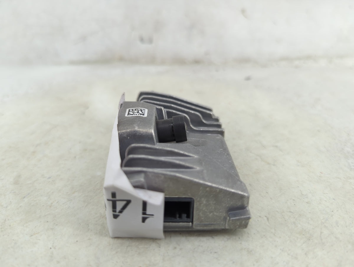 2022 Hyundai Tucson Driver Assist Control Module 99211-cw000 - Oemusedautoparts1.com