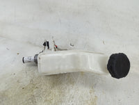 2022-2022 Hyundai Tucson Brake Master Cylinder 1496717 - Oemusedautoparts1.com
