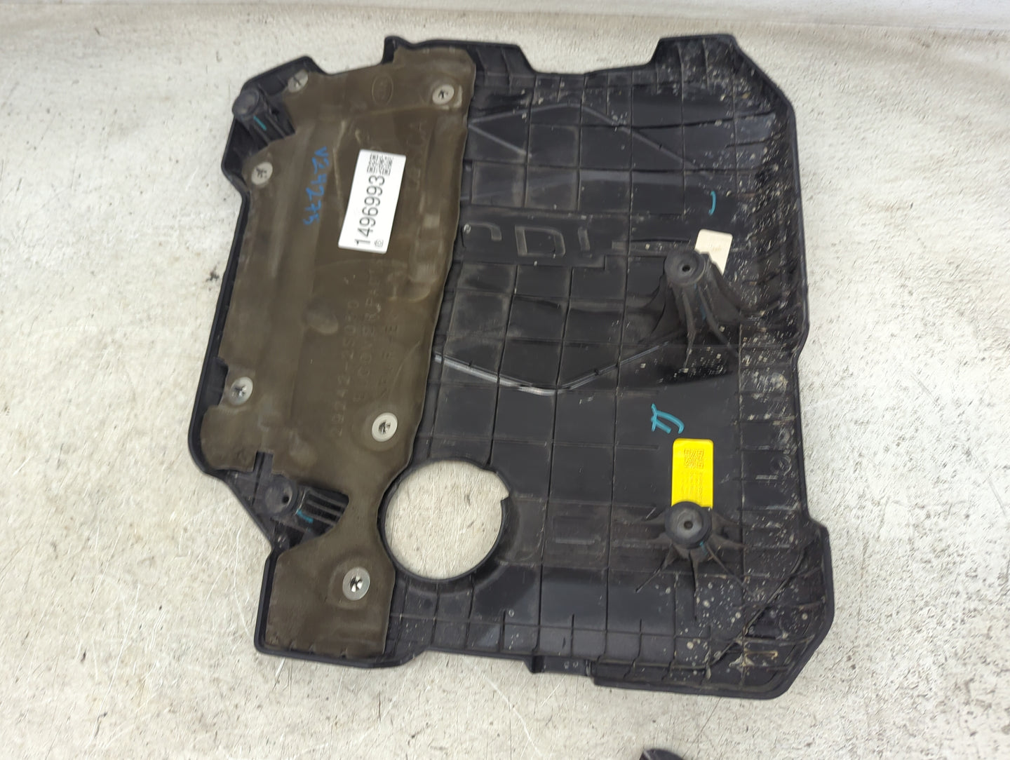 2022 Hyundai Tucson Engine Cover - Oemusedautoparts1.com