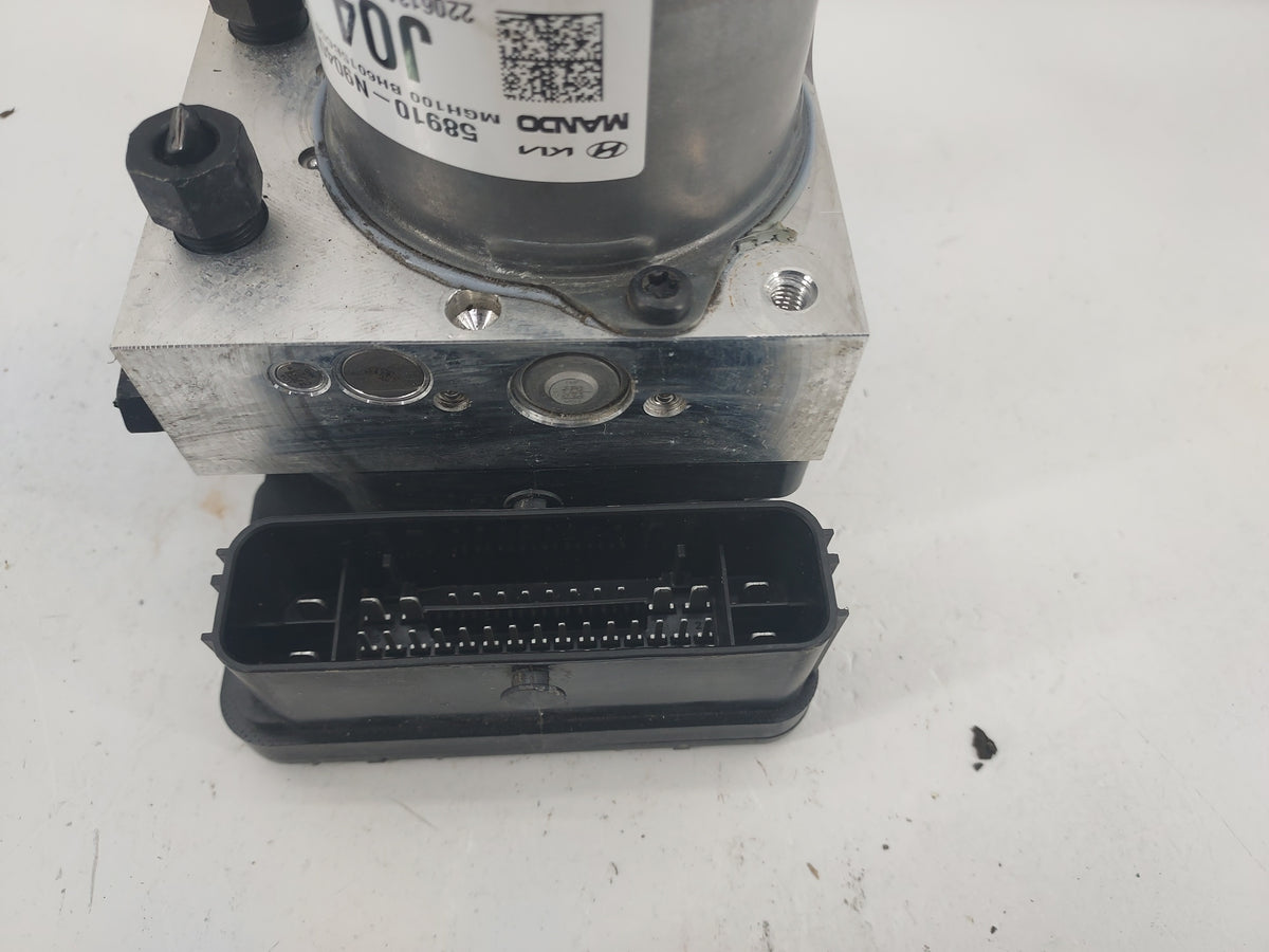 2022 Hyundai Tucson ABS Pump Control Module Replacement P/N:58910-N9040 BE600PBC00 Fits OEM Used Auto Parts - Oemusedautopar