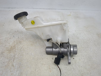 compare product 2022-2022 Hyundai Tucson Brake Master Cylinder 1509128