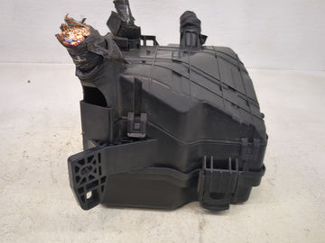 2022 Hyundai Tucson Fusebox Fuse Box Panel Relay Module P/N:919A5-N9000 Fits OEM Used Auto Parts - Oemusedautoparts1.com