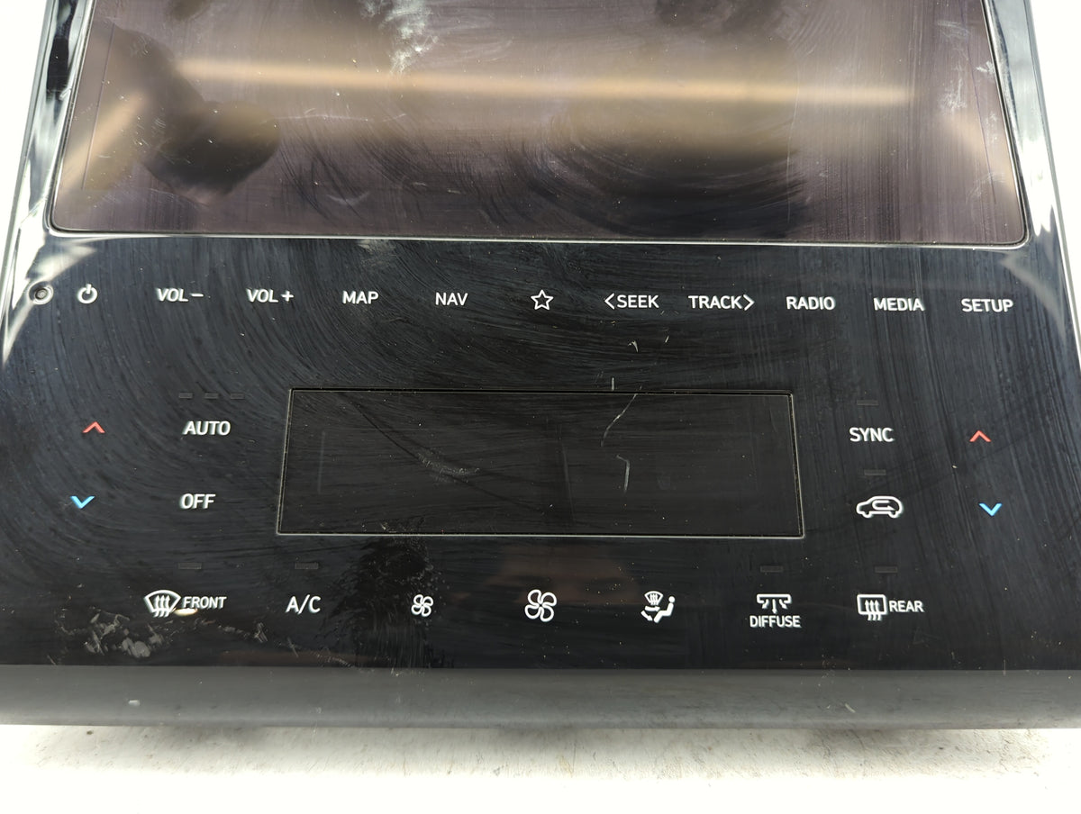 2022 Hyundai Tucson Climate Control Module Temperature AC/Heater Replacement P/N:97250-CW300 Fits OEM Used Auto Parts - Oemu