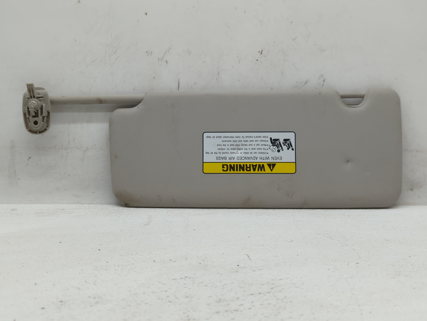 2022 Hyundai Tucson Sun Visor Shade Replacement Passenger Right Mirror Fits OEM Used Auto Parts - Oemusedautoparts1.com