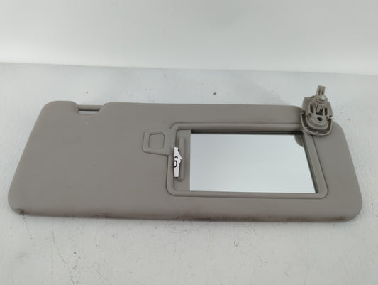 2022 Hyundai Tucson Sun Visor Shade Replacement Passenger Right Mirror Fits OEM Used Auto Parts - Oemusedautoparts1.com