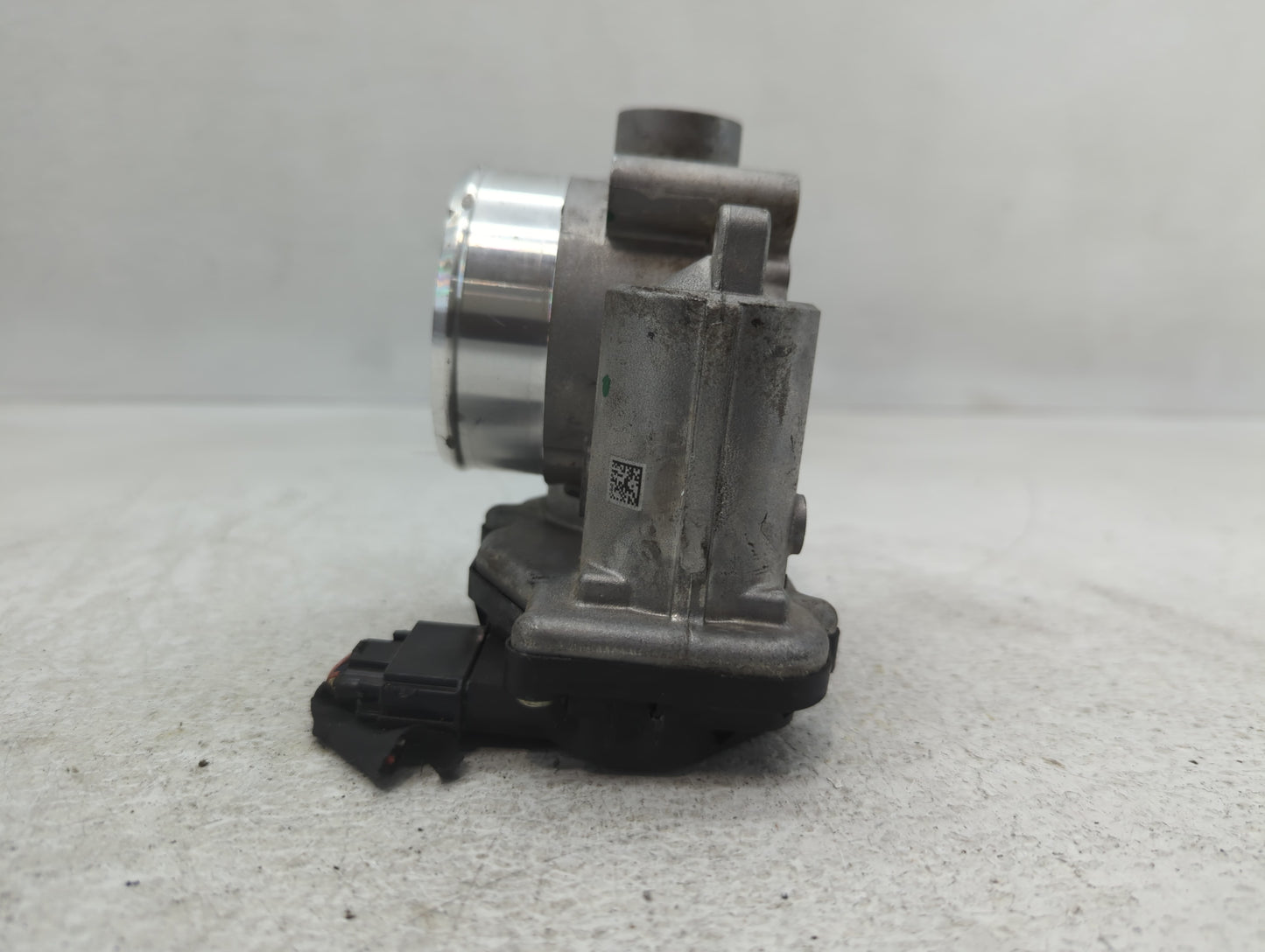 2022 Hyundai Tucson Throttle Body P/N:35100-2S000 Fits Fits 2020 2021 2023 OEM Used Auto Parts - Oemusedautoparts1.com