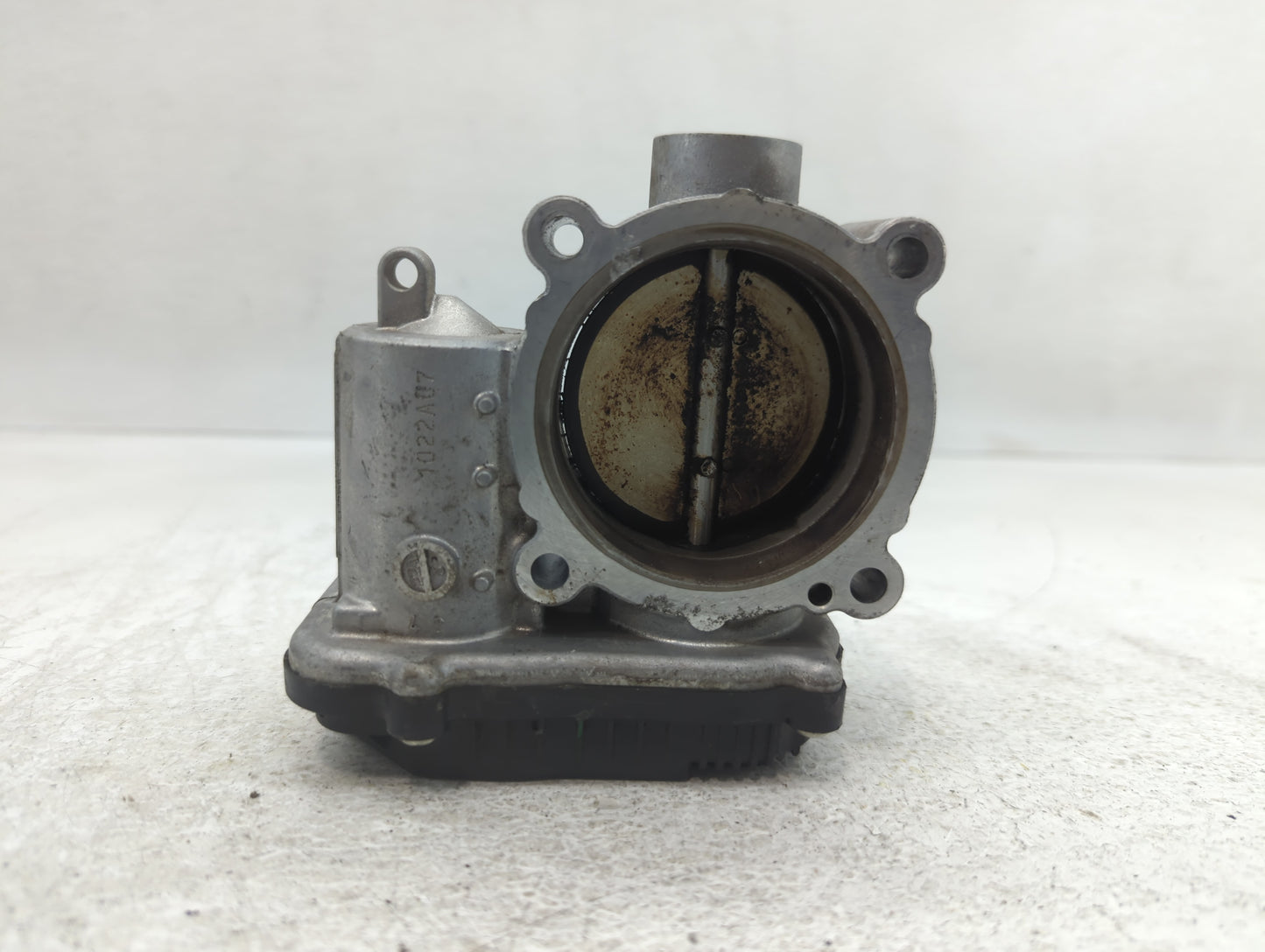 2022 Hyundai Tucson Throttle Body P/N:35100-2S000 Fits Fits 2020 2021 2023 OEM Used Auto Parts - Oemusedautoparts1.com