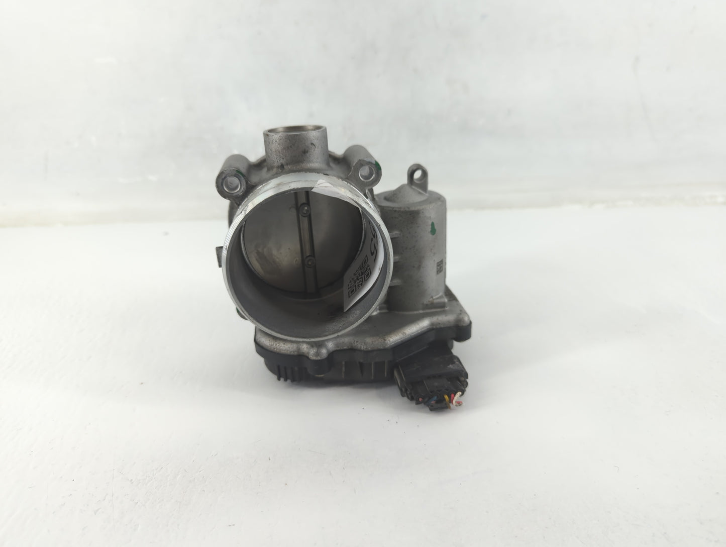 2022 Hyundai Tucson Throttle Body P/N:35100-2S000 Fits Fits 2020 2021 2023 OEM Used Auto Parts - Oemusedautoparts1.com