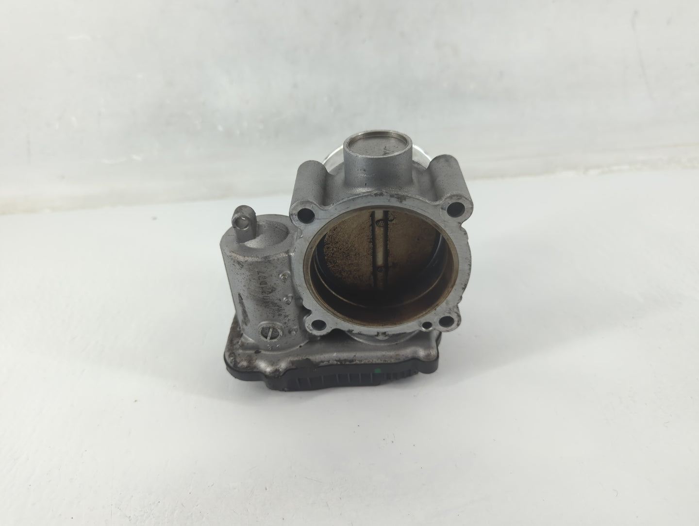 2022 Hyundai Tucson Throttle Body P/N:35100-2S000 Fits Fits 2020 2021 2023 OEM Used Auto Parts - Oemusedautoparts1.com