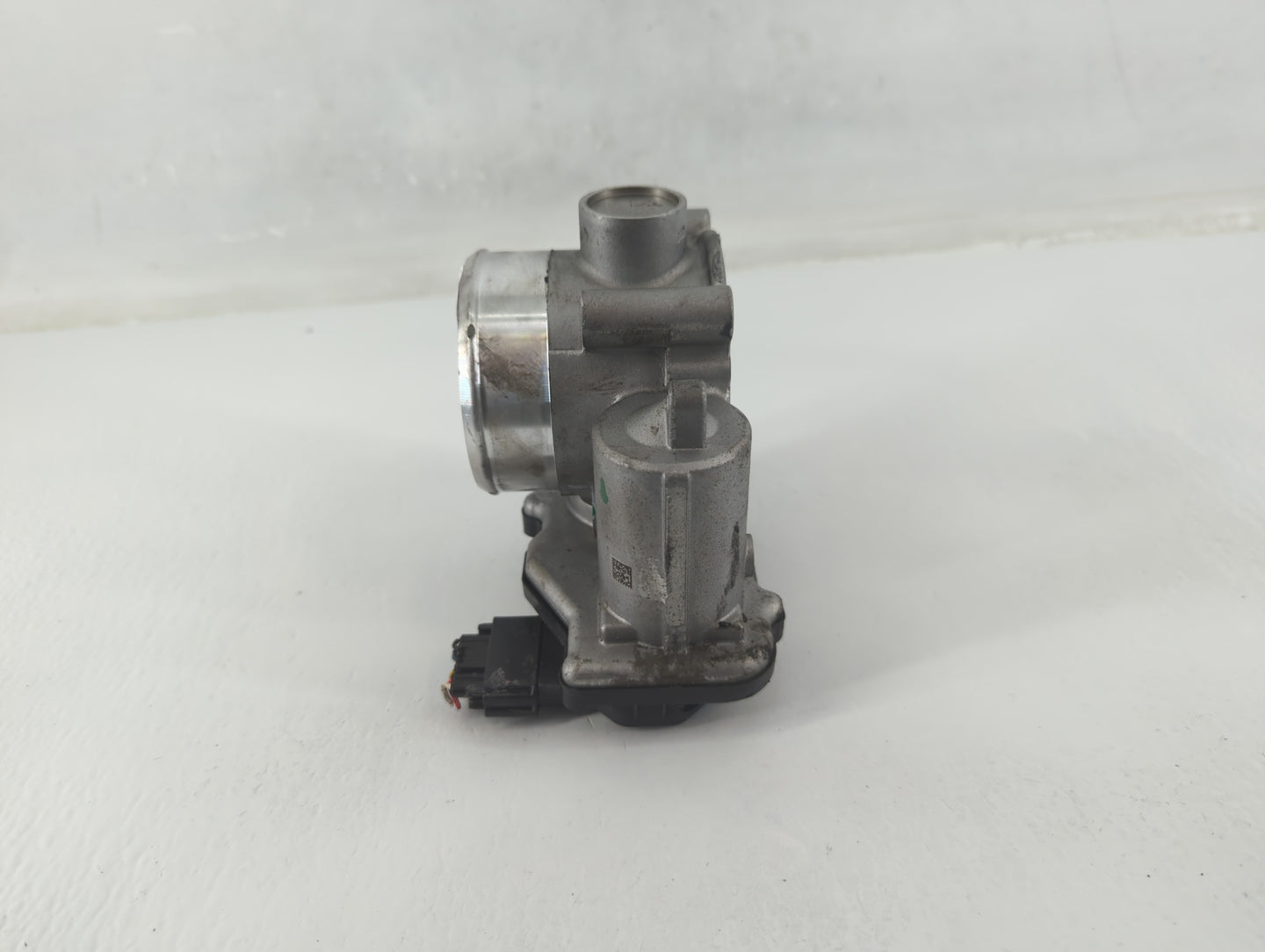 2022 Hyundai Tucson Throttle Body P/N:35100-2S000 Fits Fits 2020 2021 2023 OEM Used Auto Parts - Oemusedautoparts1.com