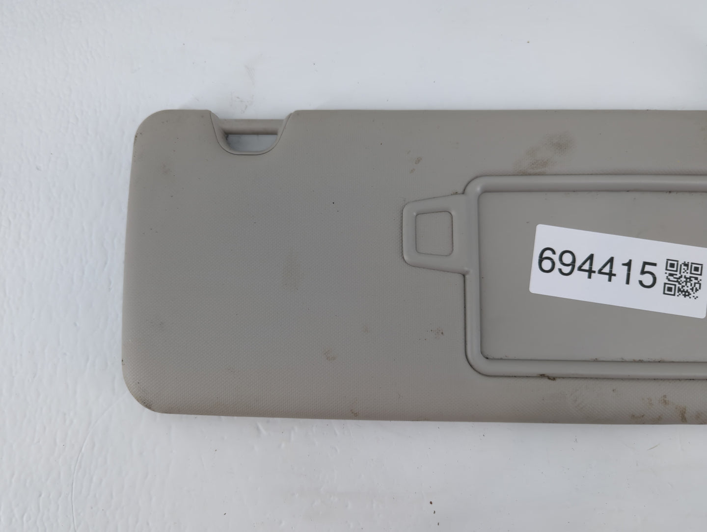 2022 Hyundai Tucson Sun Visor Shade Replacement Passenger Right Mirror Fits OEM Used Auto Parts - Oemusedautoparts1.com