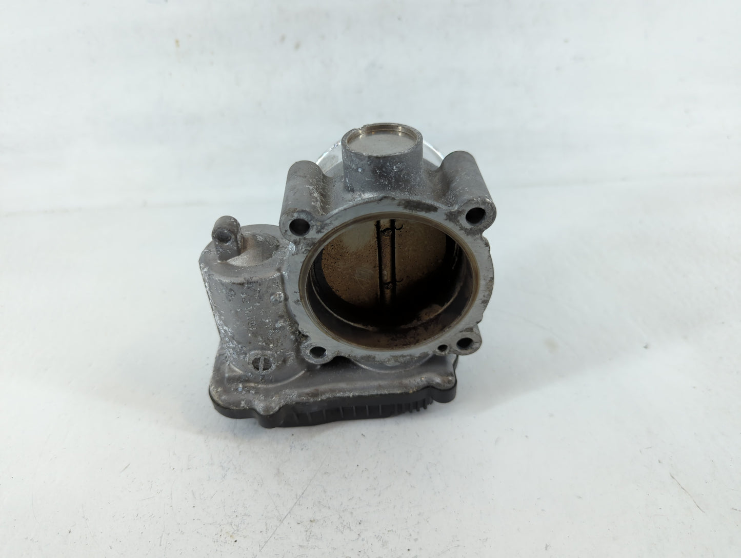 2022 Hyundai Tucson Throttle Body P/N:35100-2S000 Fits Fits 2020 2021 2023 OEM Used Auto Parts - Oemusedautoparts1.com